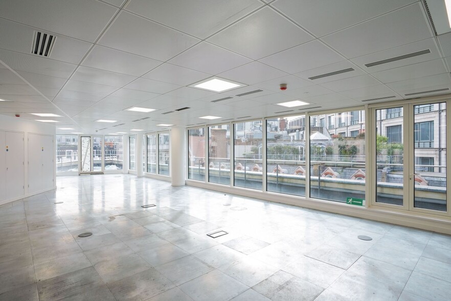 2-10 St Bride St, London for lease - Interior Photo - Image 2 of 24