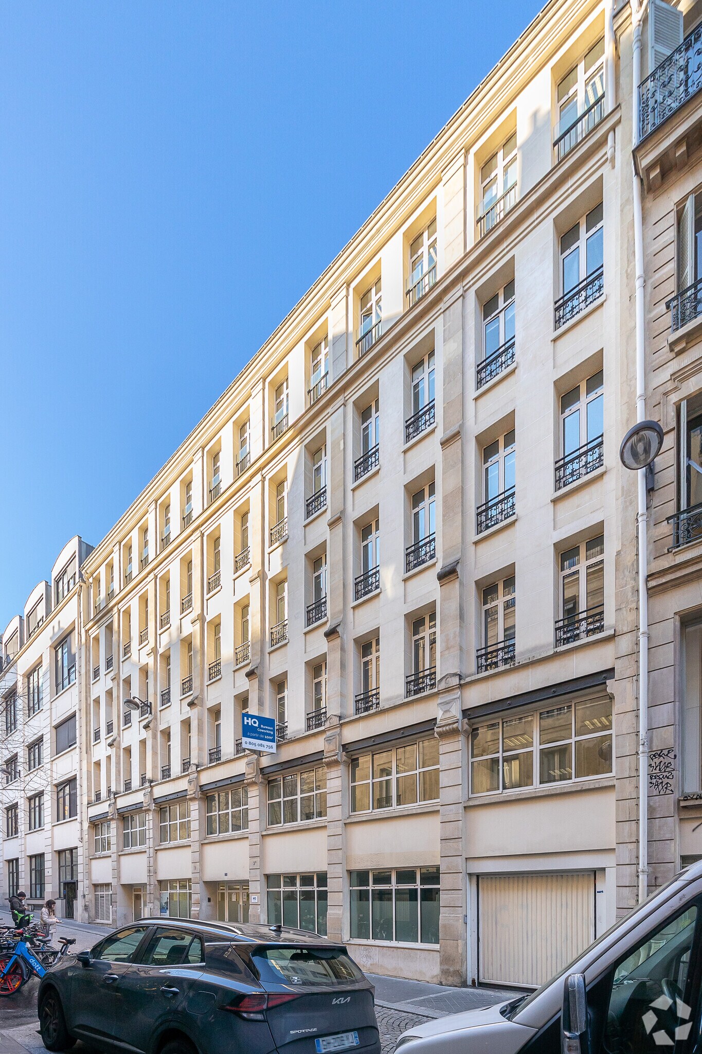 3 B Rue Taylor, Paris à louer Photo du bâtiment- Image 1 de 34