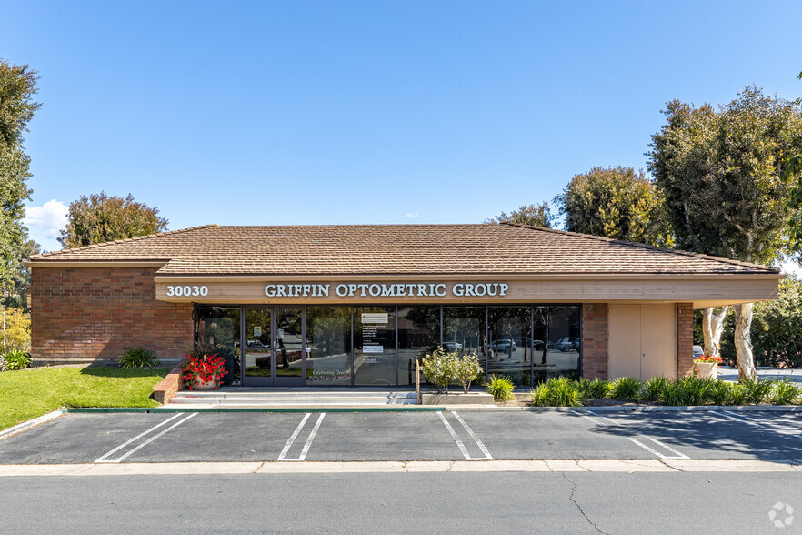 30000-30030 Town Center Dr, Laguna Niguel, CA for lease - Building Photo - Image 2 of 42