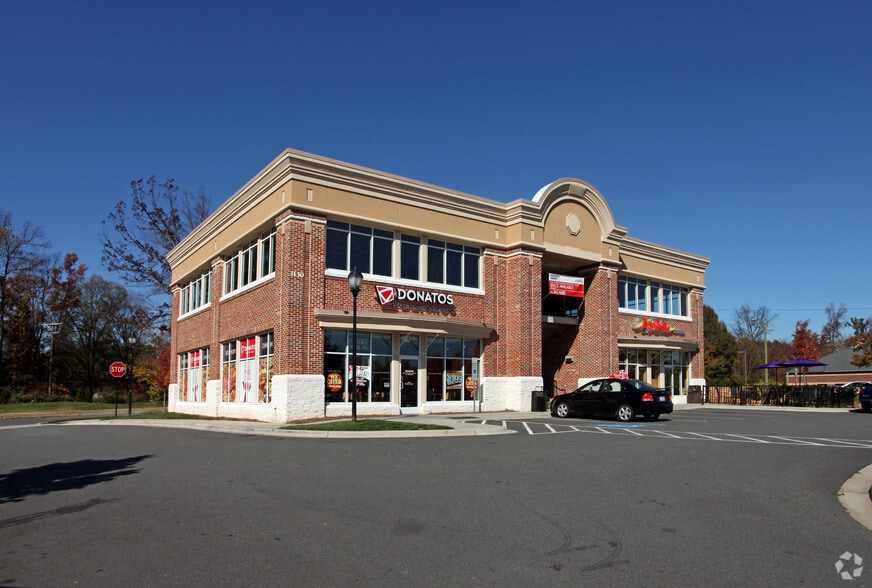 3130 Driwood Ct, Charlotte, NC for lease - Primary Photo - Image 1 of 6