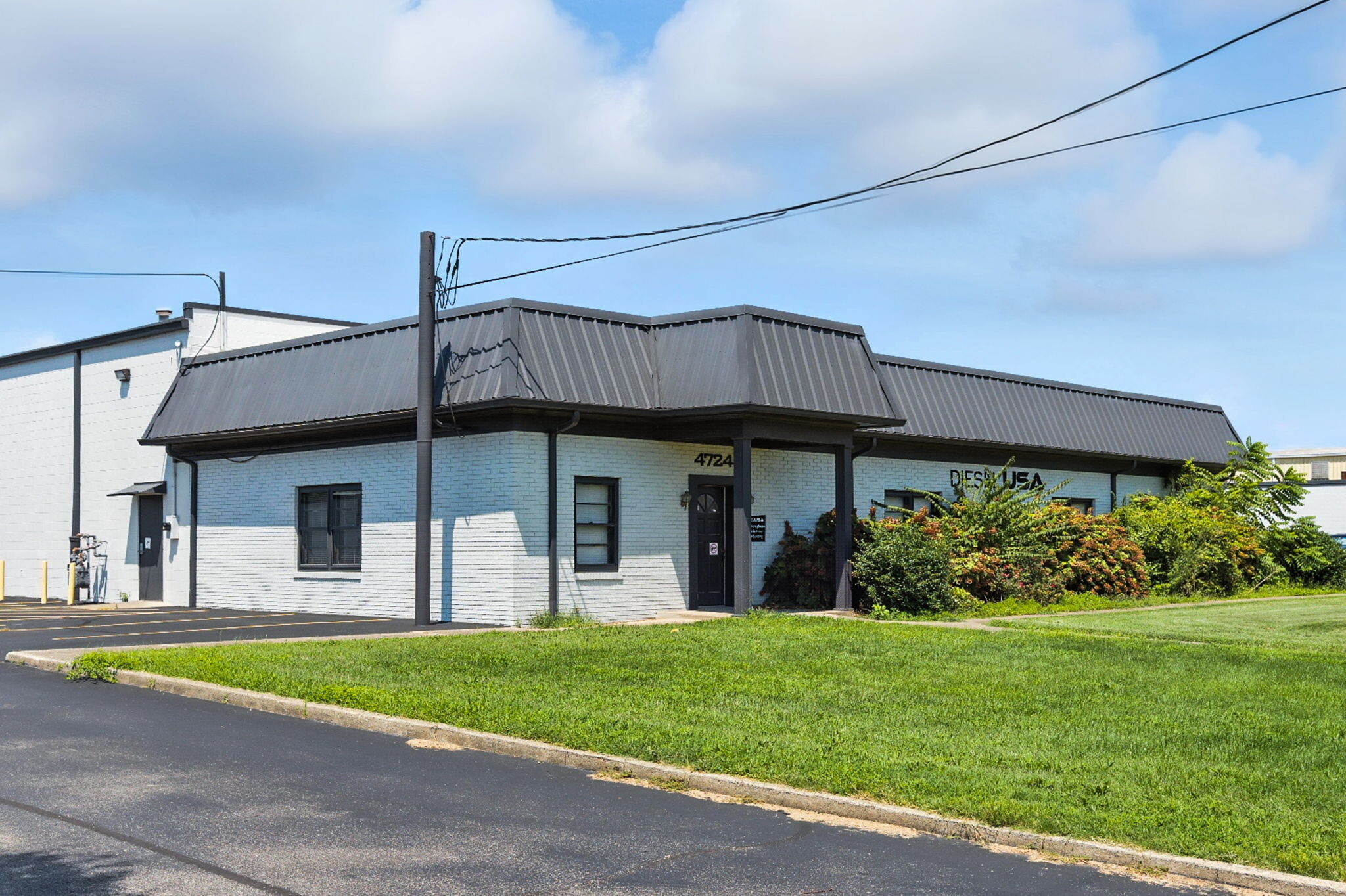 4724 Allmond Ave, Louisville, KY for lease Building Photo- Image 1 of 4