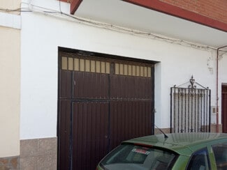 Plus de détails pour Multi-résidentiel à vendre