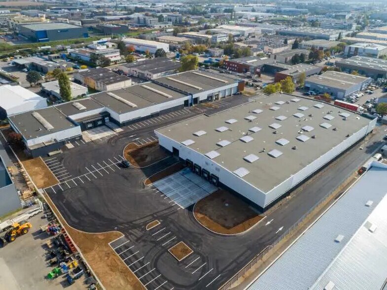 Bureau dans Chassieu à louer - Aérien - Image 2 de 24