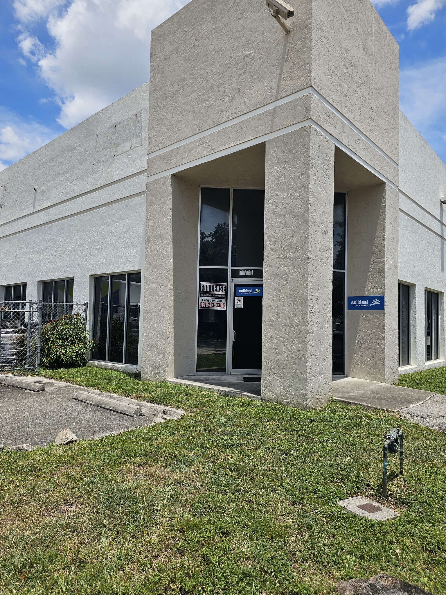 1903 NW 40th Ct, Pompano Beach, FL for lease Building Photo- Image 1 of 4