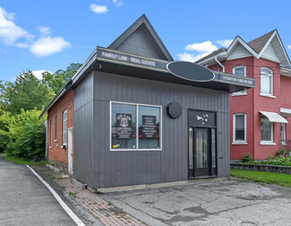 Plus de détails pour 60 Lindsay St S, Kawartha Lakes, ON - Vente au détail à vendre