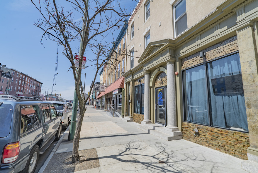 507-509 W Girard Ave, Philadelphia, PA for sale - Building Photo - Image 1 of 1