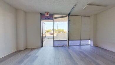 24200 Crenshaw Blvd, Torrance, CA for lease Interior Photo- Image 1 of 19
