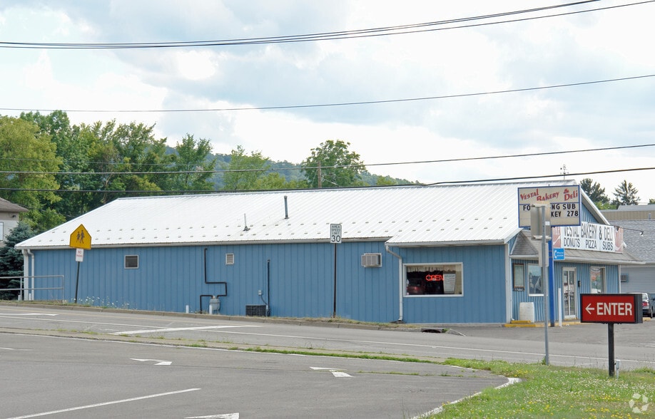 176 Vestal Pky E, Vestal Township, NY for sale - Building Photo - Image 2 of 2