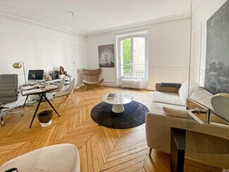 Plus de détails pour 18 Rue De Mogador, Paris - Bureau à louer