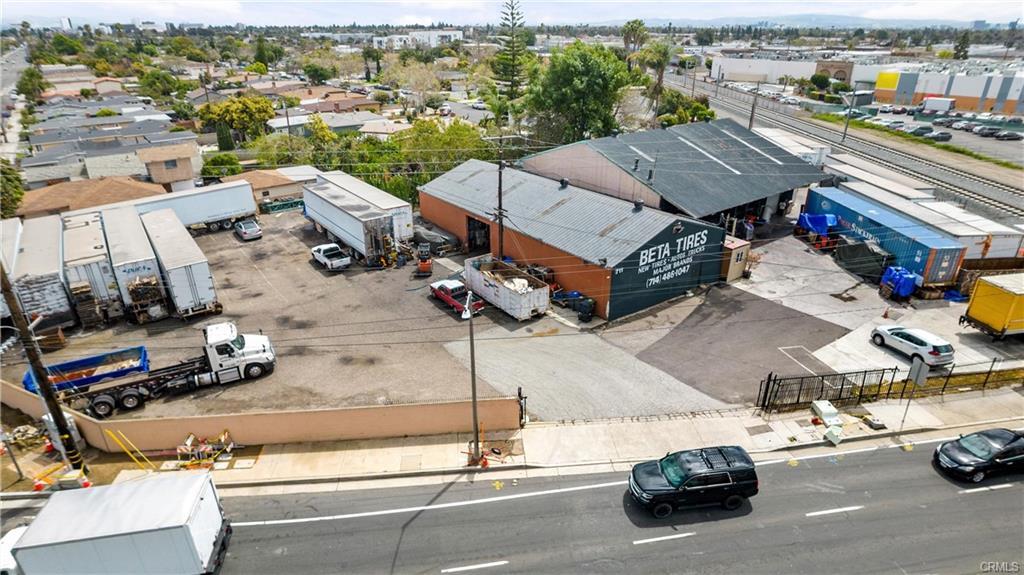 711 N Fairview Street portfolio of 2 properties for sale on LoopNet.ca Building Photo- Image 1 of 10