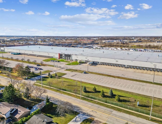 More details for 2935 Pillette Rd, Windsor, ON - Industrial for Lease