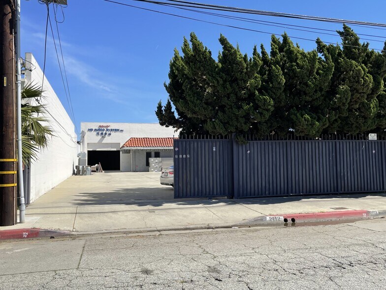 2112 Lee Ave, South El Monte, CA à vendre - Photo du bâtiment - Image 1 de 11