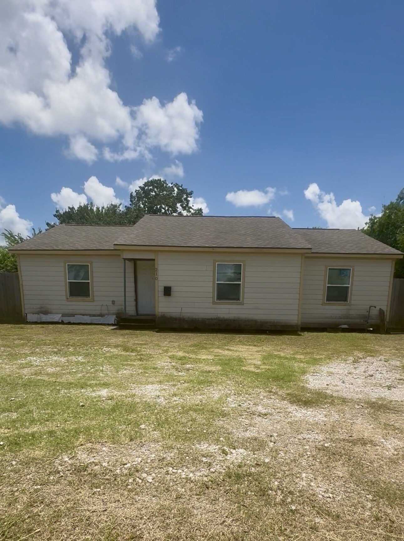 210 Vista Rd, Pasadena, TX à vendre Photo du bâtiment- Image 1 de 13