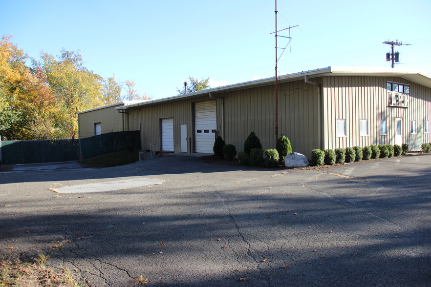 116 Neelytown Rd, Montgomery, NY for sale - Building Photo - Image 1 of 1