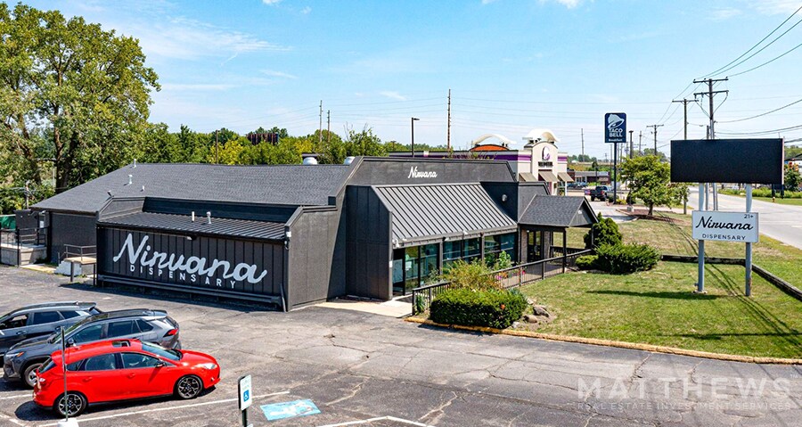 914 Cleveland St, Elyria, OH à vendre - Photo du bâtiment - Image 2 de 3