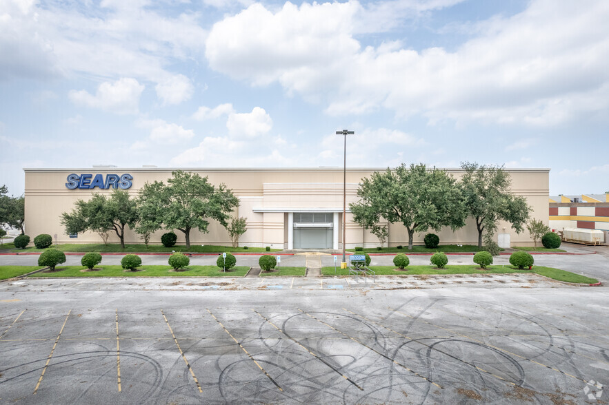 999 Pasadena Blvd, Pasadena, TX for sale - Building Photo - Image 3 of 5