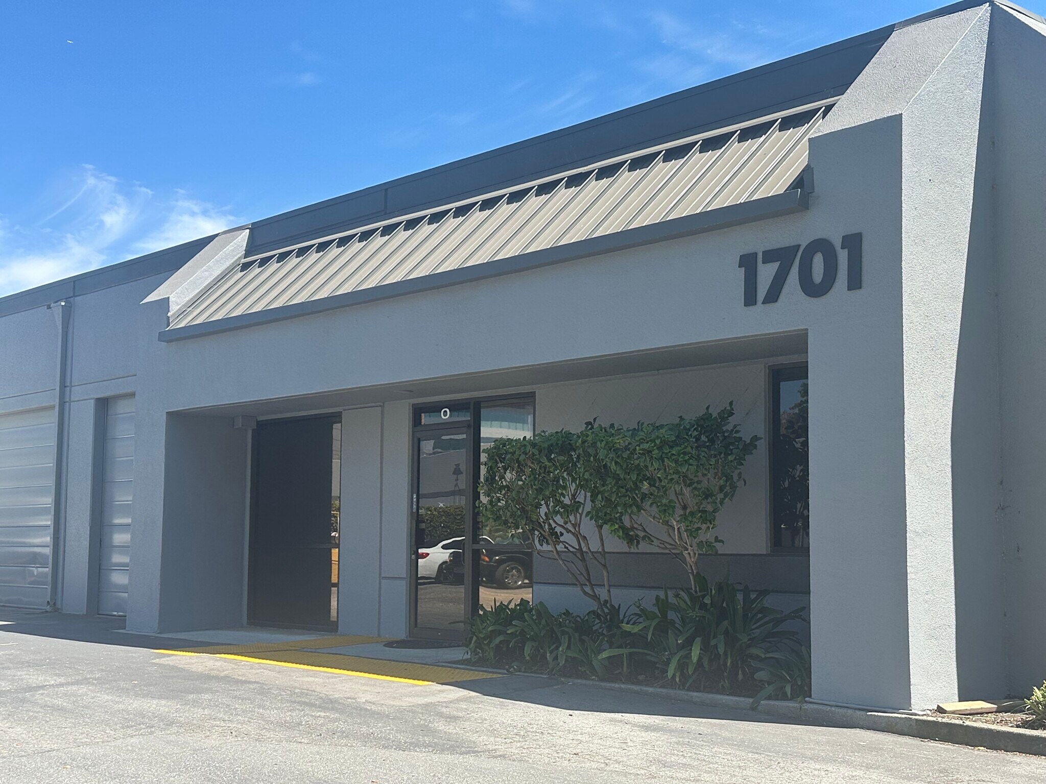 1701 Fortune Dr, San Jose, CA à vendre Photo du bâtiment- Image 1 de 1