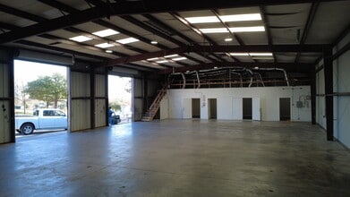 1834 Ferguson Ln, Austin, TX for lease Interior Photo- Image 2 of 3