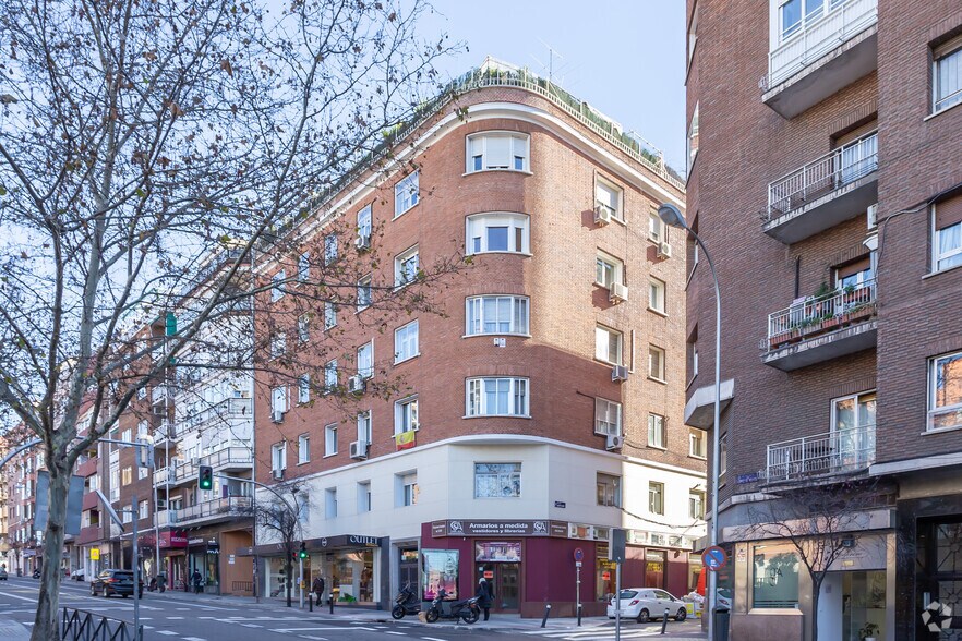 Calle López Hoyos, 76, Madrid, Madrid à louer - Photo du bâtiment - Image 2 de 3