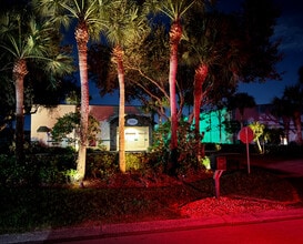 5811 Corporation Cir, Fort Myers, FL for sale Interior Photo- Image 2 of 3