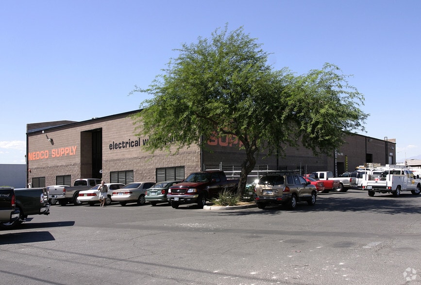 4200 Spring Mountain Rd, Las Vegas, NV for sale - Building Photo - Image 3 of 4