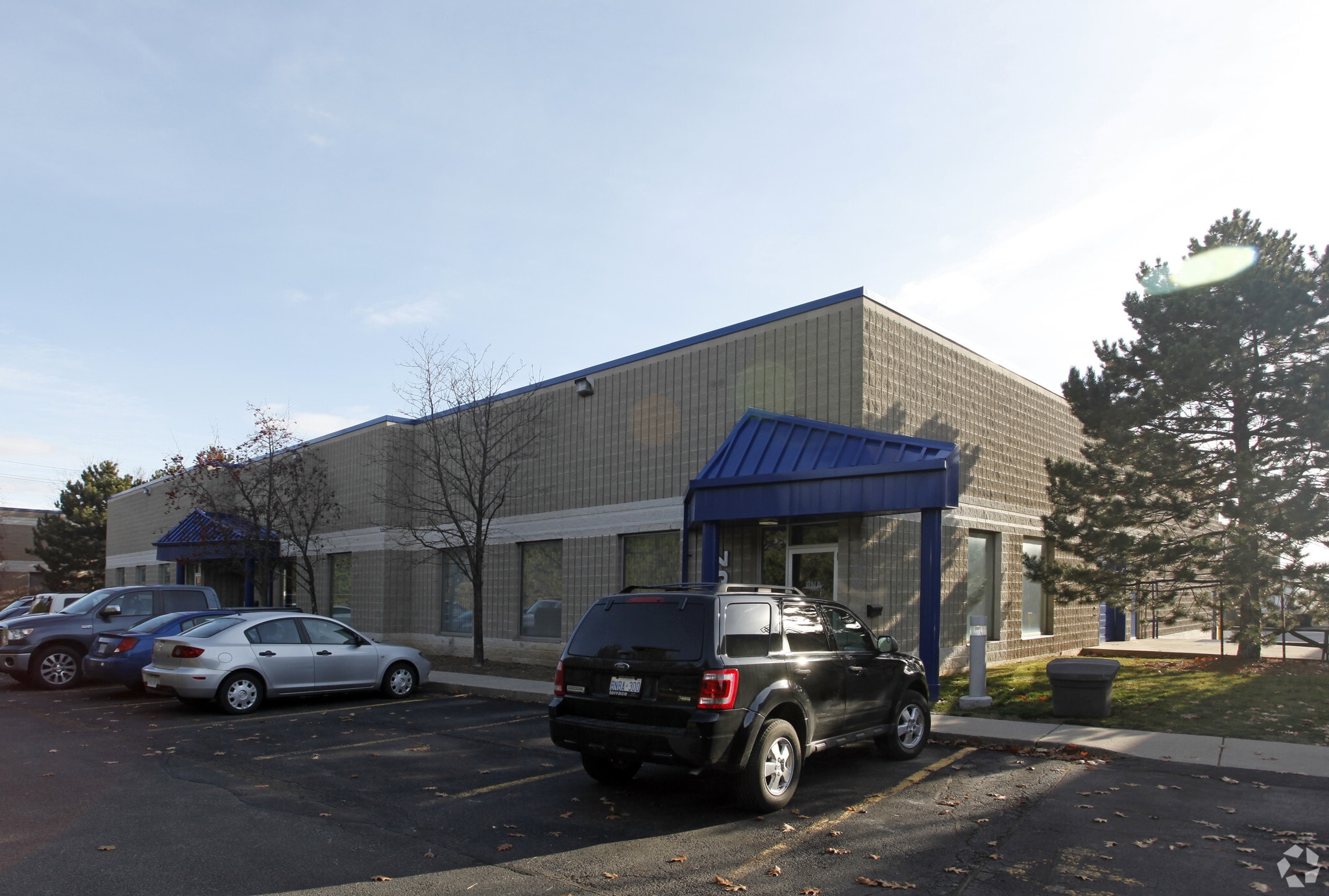 5028 S Service Rd, Burlington, ON à vendre Photo principale- Image 1 de 3