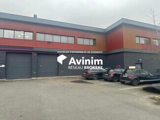 Plus de détails pour Local d'activités à louer