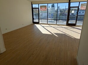 19307-19327 Ventura Blvd, Tarzana, CA for lease Interior Photo- Image 1 of 8