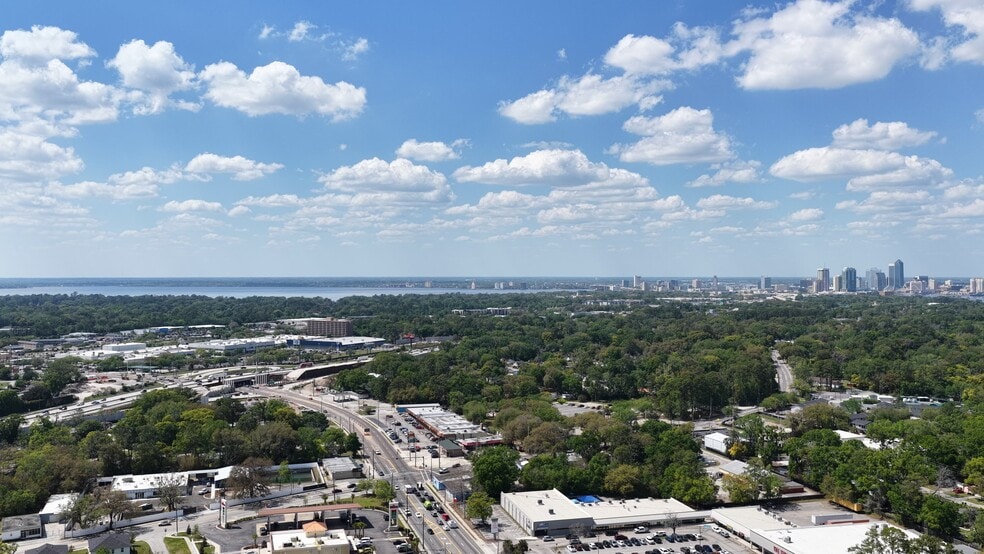 3631 Emerson St, Jacksonville, FL for lease - Commercial Listing Video - Image 2 of 13