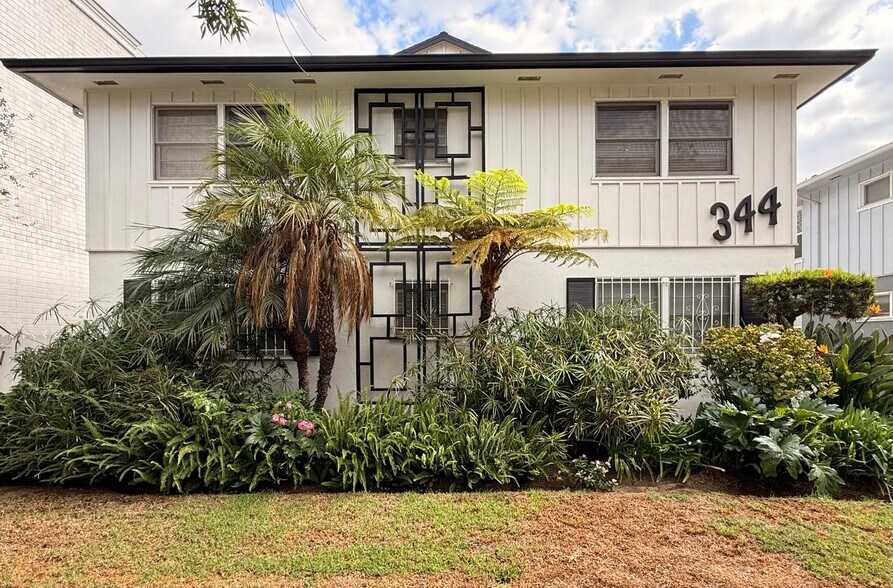 344 S Elm Dr, Beverly Hills, CA à vendre - Photo du bâtiment - Image 2 de 3