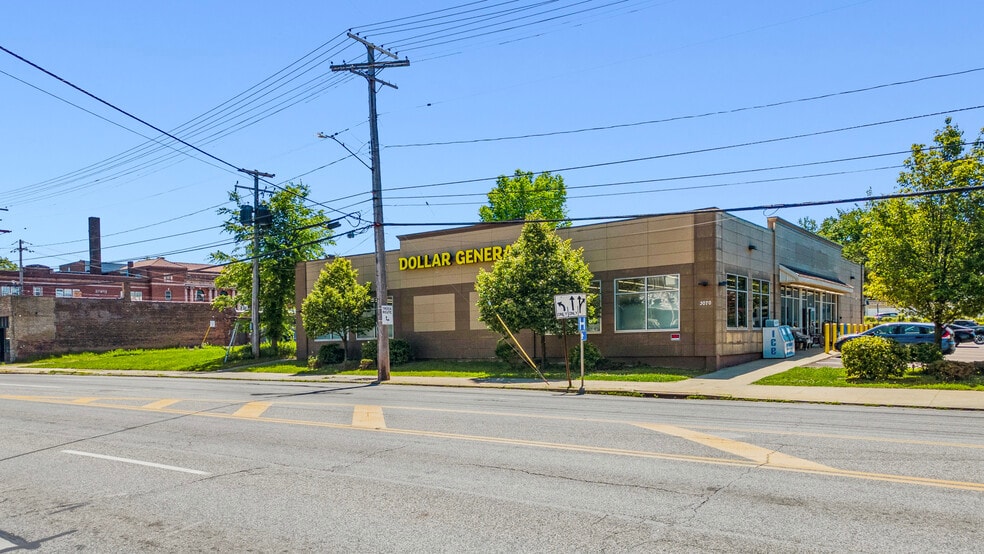 3070 Mayfield Rd, Cleveland Heights, OH for sale - Building Photo - Image 2 of 6
