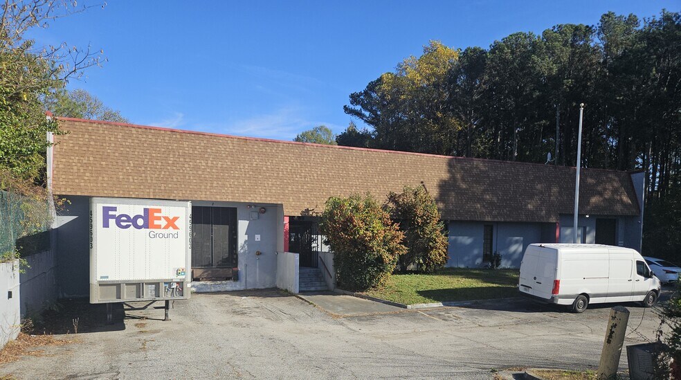 6780 Green Industrial Way, Morrow, GA à vendre - Photo du bâtiment - Image 2 de 8