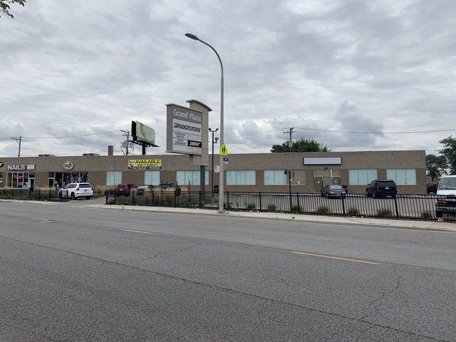 4435 W Grand Ave, Chicago, IL for lease - Building Photo - Image 2 of 18