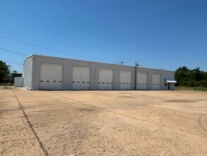 246-248 N Pearson Rd, Jackson, MS for lease Building Photo- Image 2 of 5