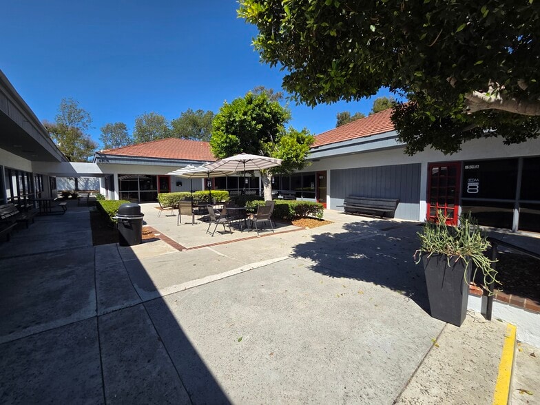 6511 E Serrano Ave, Anaheim, CA for lease - Building Photo - Image 3 of 12