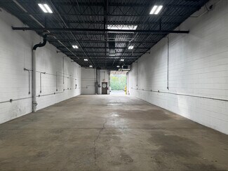Plus de détails pour 1421-1431 Armour Blvd, Mundelein, IL - Industriel à louer