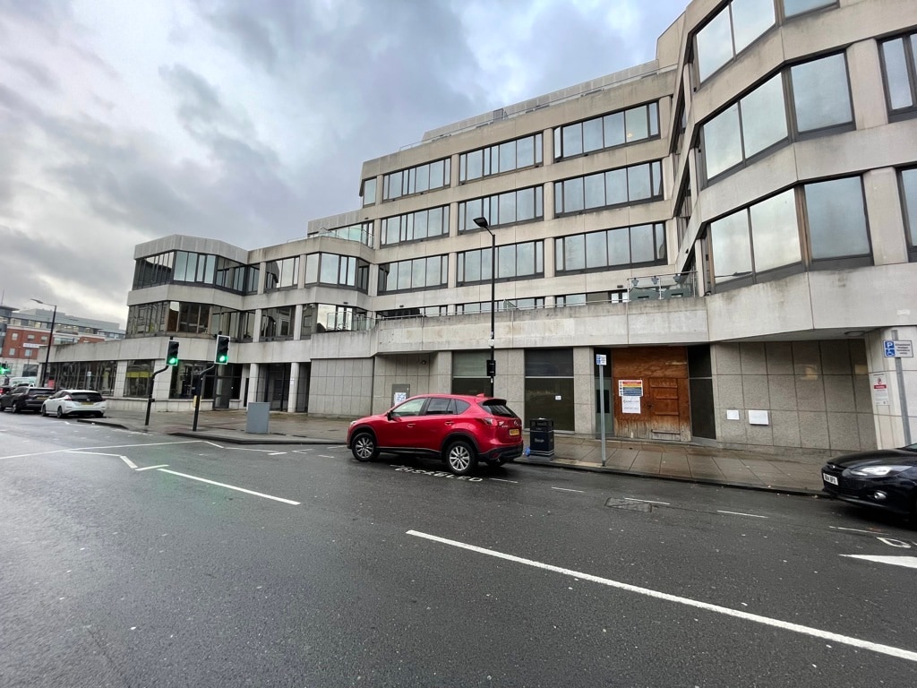 55-77 High St, Slough for lease Building Photo- Image 1 of 2
