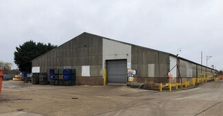 Plus de détails pour Station Rd, Biggleswade - Industriel à louer