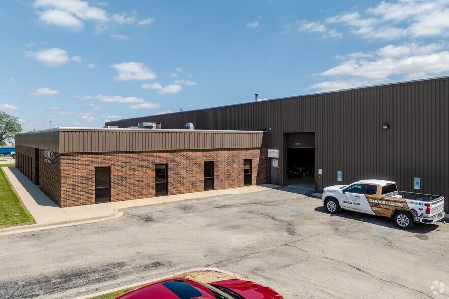 1951 Lively Blvd, Elk Grove Village, IL à vendre - Photo principale - Image 1 de 7