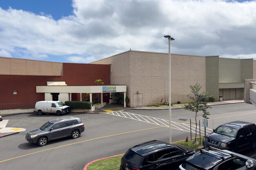 46-056 Kamehameha Hwy, Kāneohe, HI à louer - Photo du bâtiment - Image 2 de 6