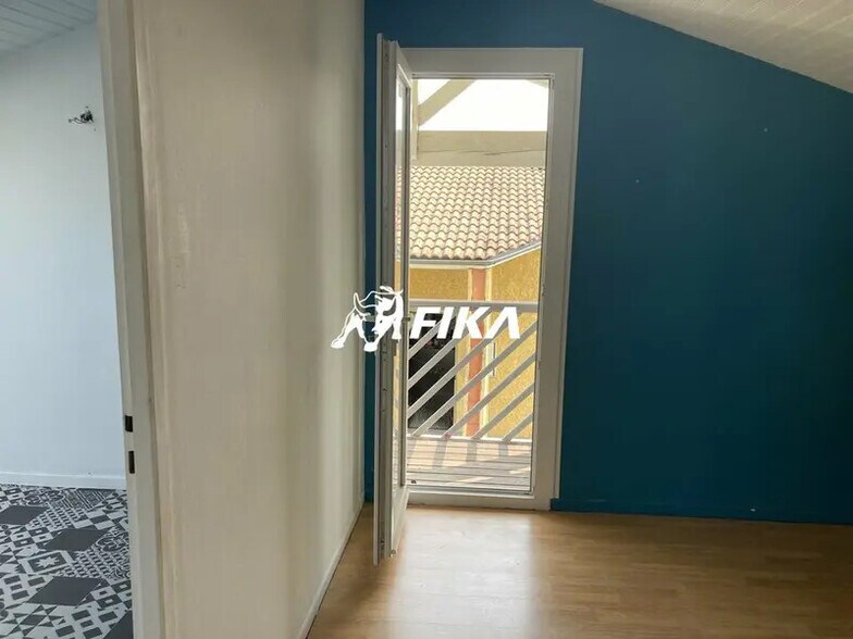 1 Avenue De L'Enclos, Portet-sur-Garonne for lease - Interior Photo - Image 3 of 18
