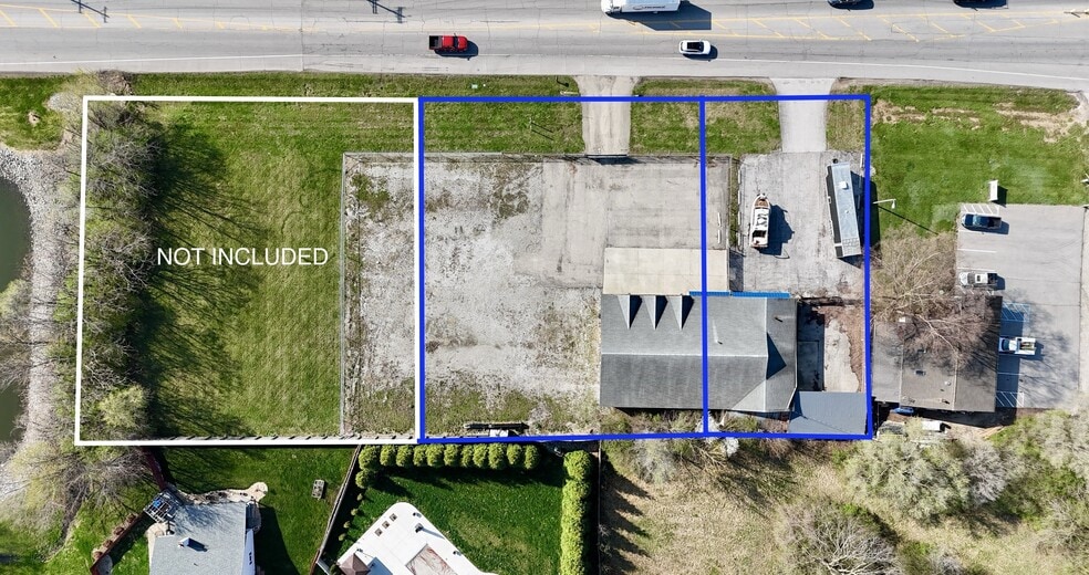 4978 W Smith Valley Rd, Greenwood, IN for sale - Building Photo - Image 2 of 5