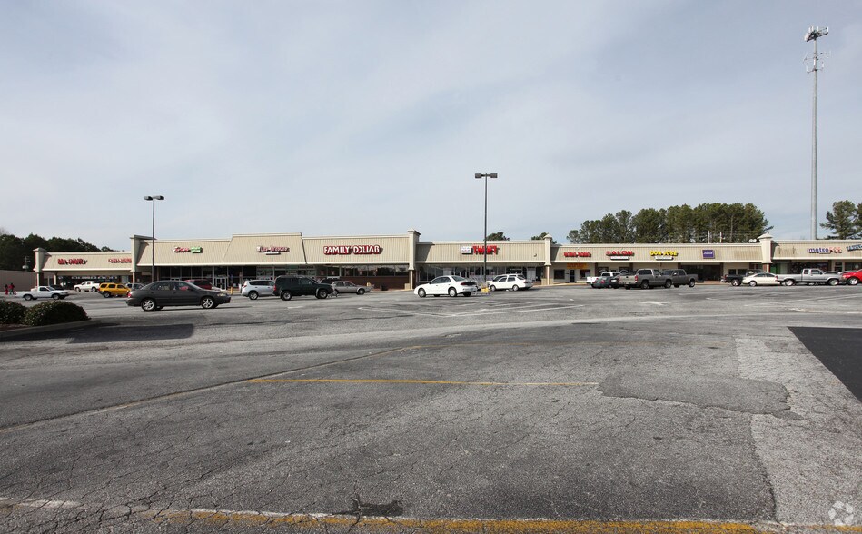 2349 Lawrenceville Hwy, Lawrenceville, GA for lease - Primary Photo - Image 1 of 3