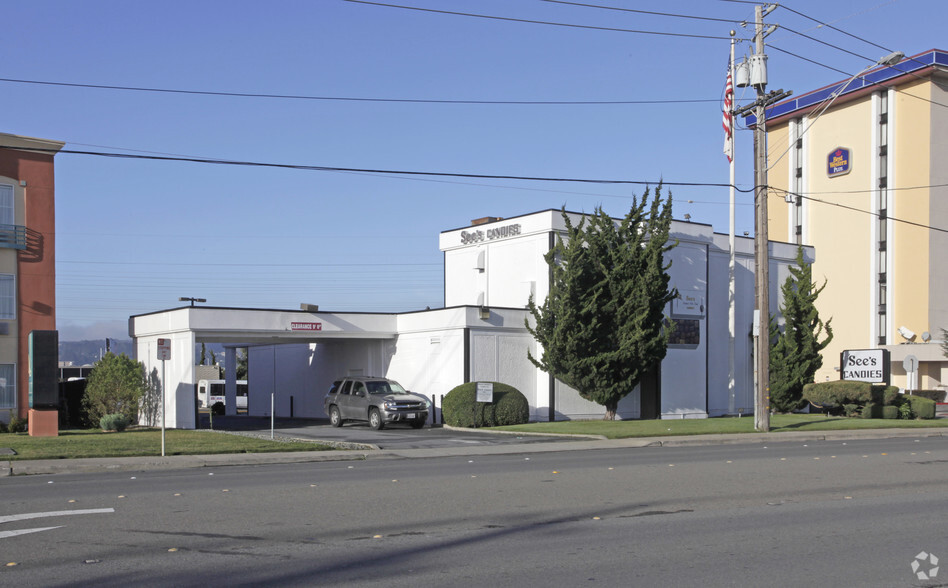 400 S Airport Blvd, South San Francisco, CA for lease - Primary Photo - Image 1 of 4