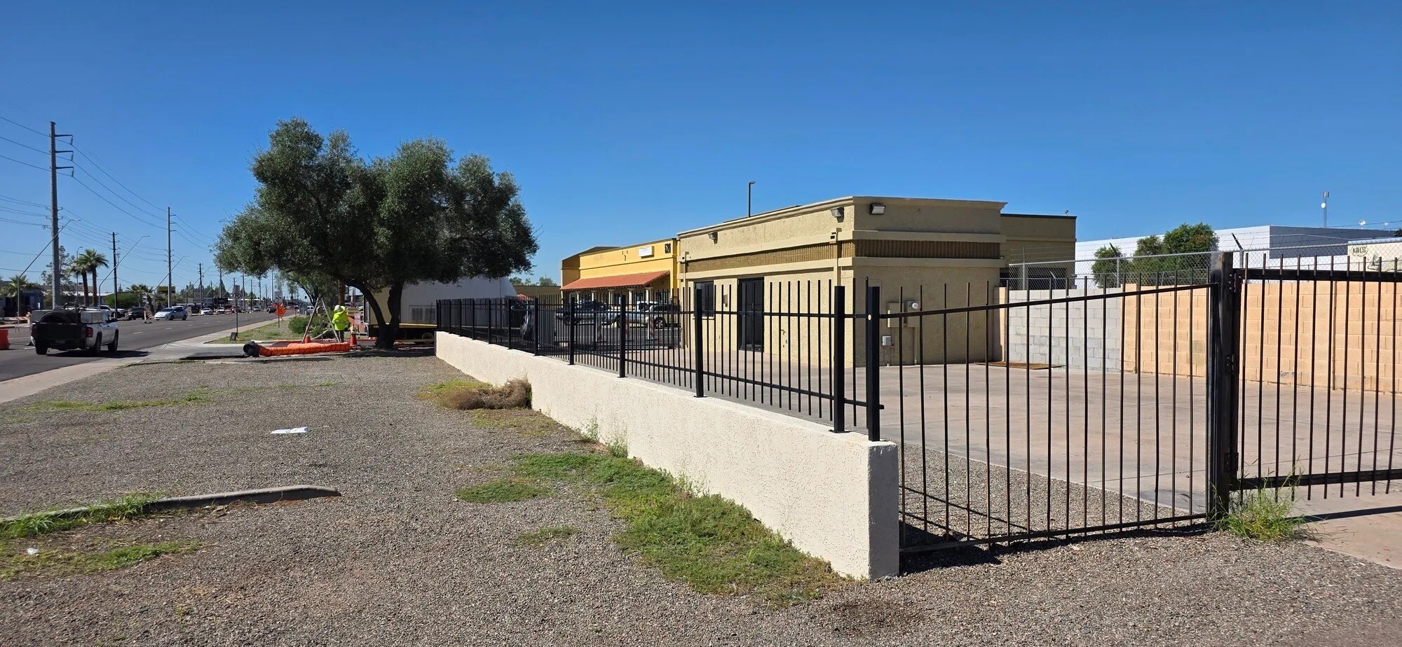 506 W Broadway Rd, Mesa, AZ for lease Building Photo- Image 1 of 5