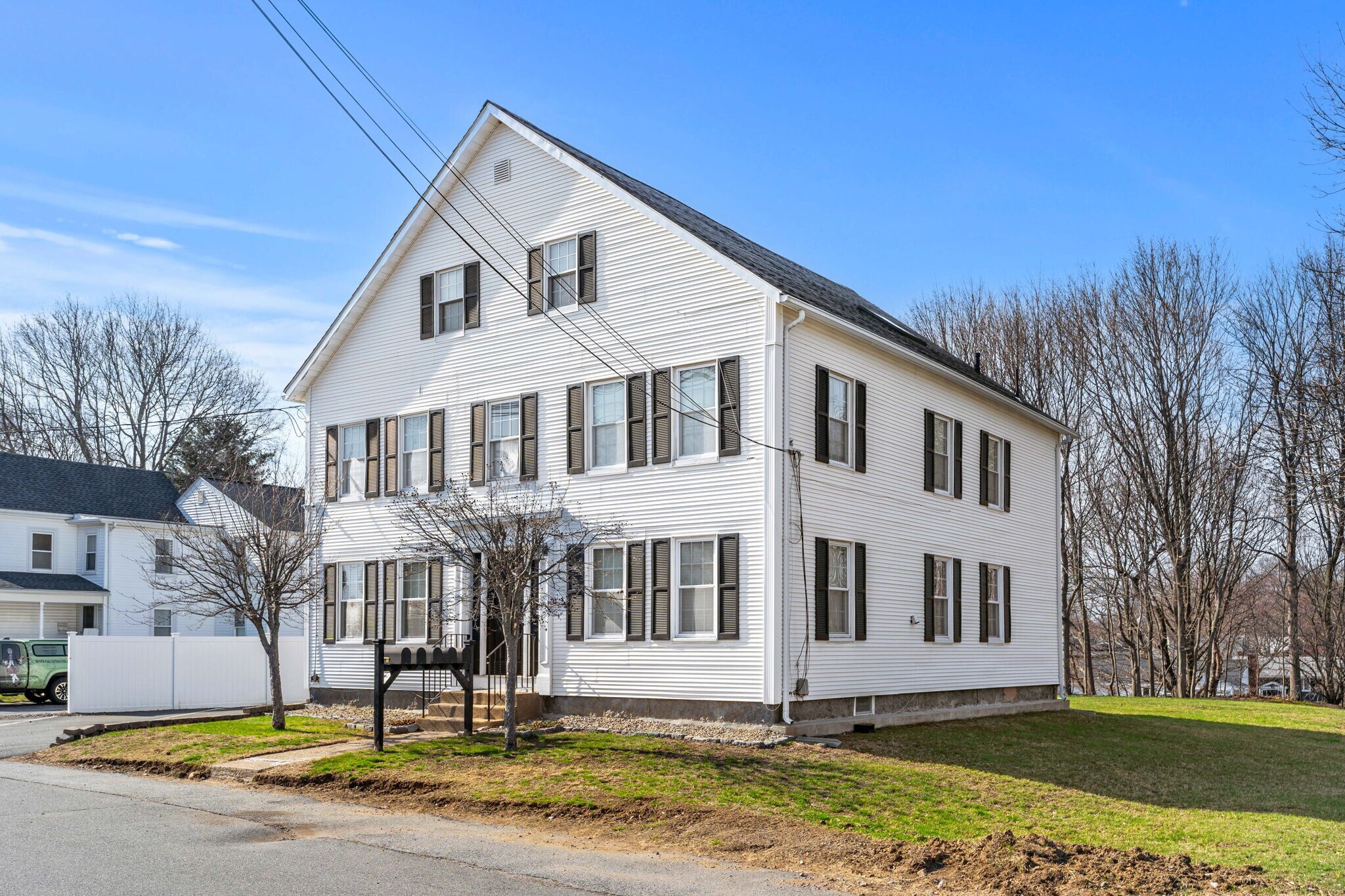 23 Hyde St, Danvers, MA à vendre Photo principale- Image 1 de 21