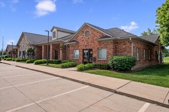 38765-38795 Mound Rd, Sterling Heights, MI à louer Photo du bâtiment- Image 1 de 11