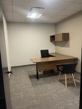 190 S La Salle St, Chicago, IL for lease Building Photo- Image 2 of 3