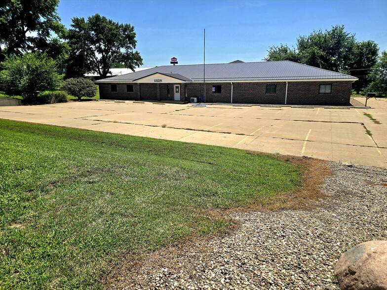 118 W Davis St, Mound City, MO à vendre - Photo du bâtiment - Image 3 de 25