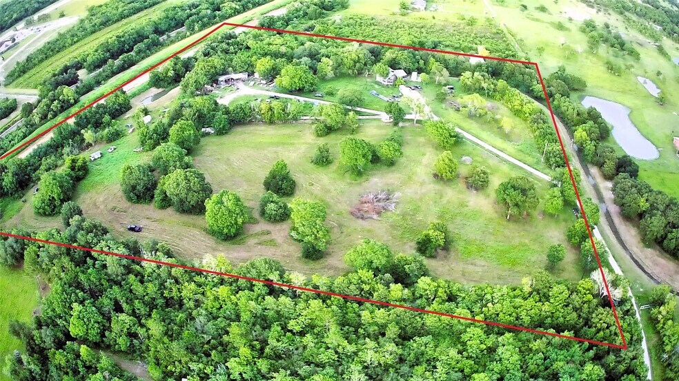 5355 County Road 418, Rosharon, TX à vendre - Photo du bâtiment - Image 2 de 11